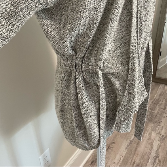 Express cardigan with cinch waist - Picture 5 of 8